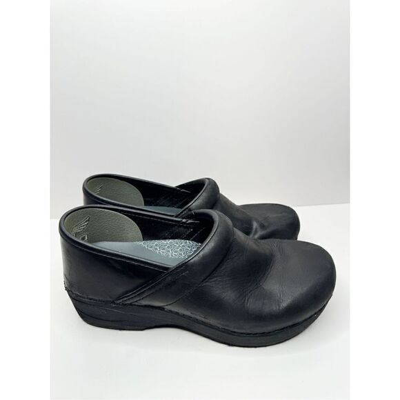 Dansko Clogs Size 8US Matte Black Leather Comfort Slip On Professional Shoes - Picture 3 of 12